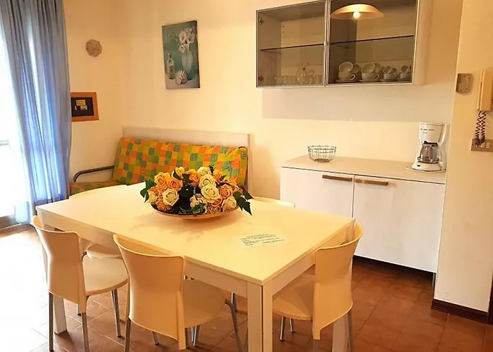 Appartamento In 35340